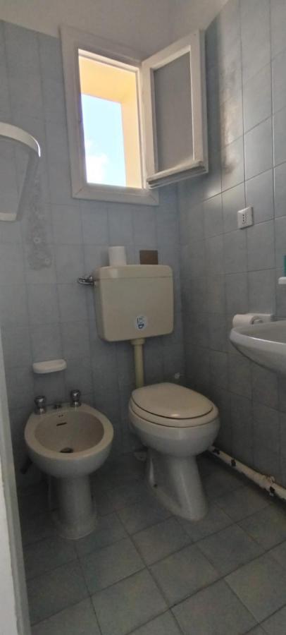 Hotel Canarco Viareggio Bagian luar foto