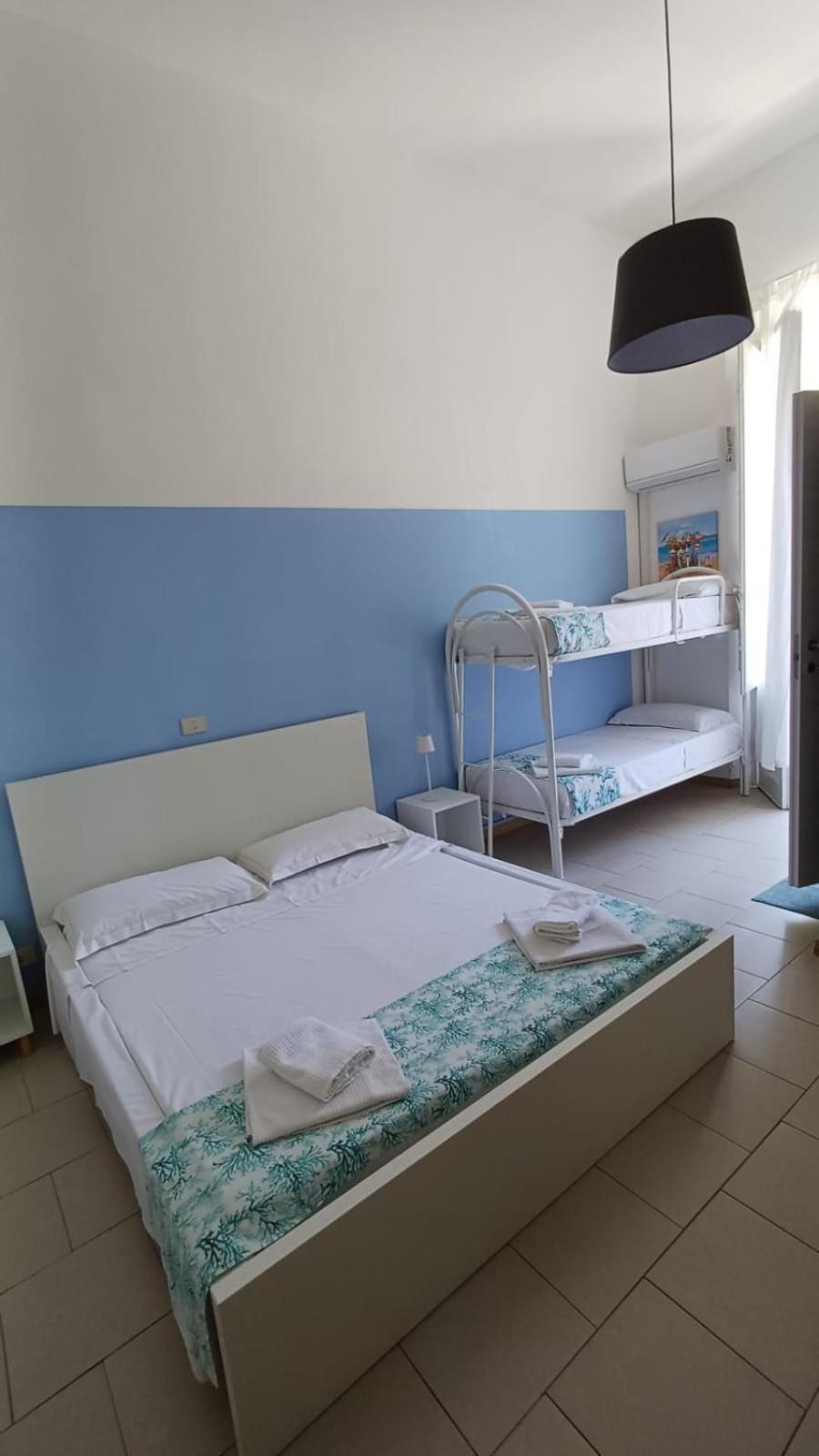 Hotel Canarco Viareggio Bagian luar foto